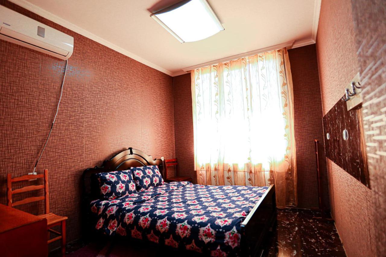 Guesthouse Gua Kutaisi Eksteriør billede