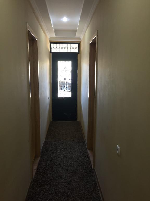 Guesthouse Gua Kutaisi Eksteriør billede