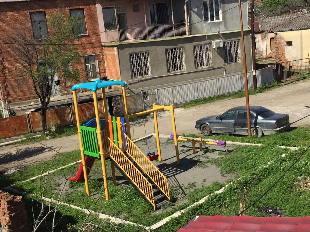Guesthouse Gua Kutaisi Eksteriør billede