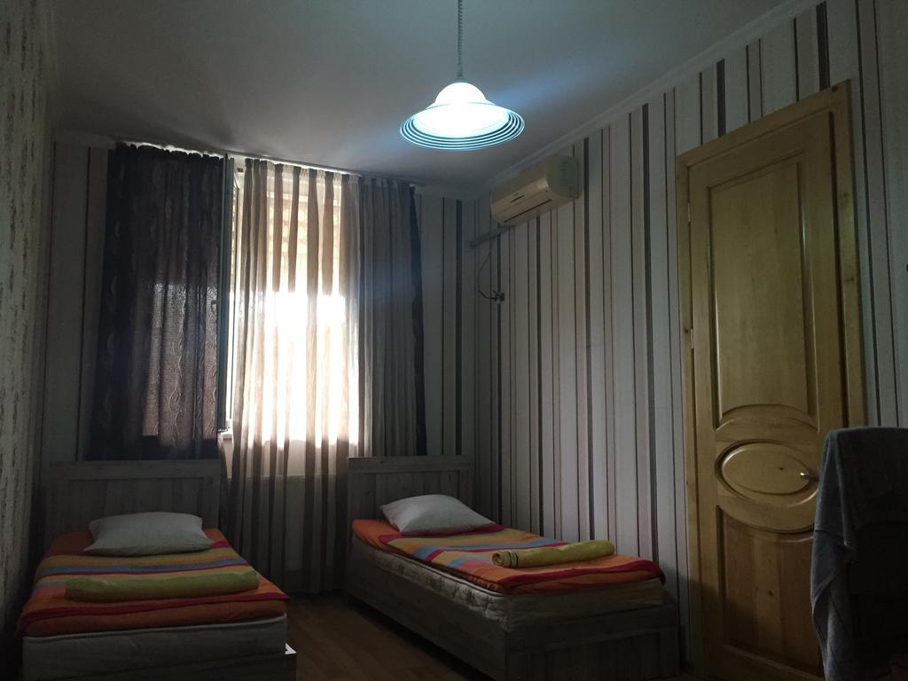 Guesthouse Gua Kutaisi Eksteriør billede